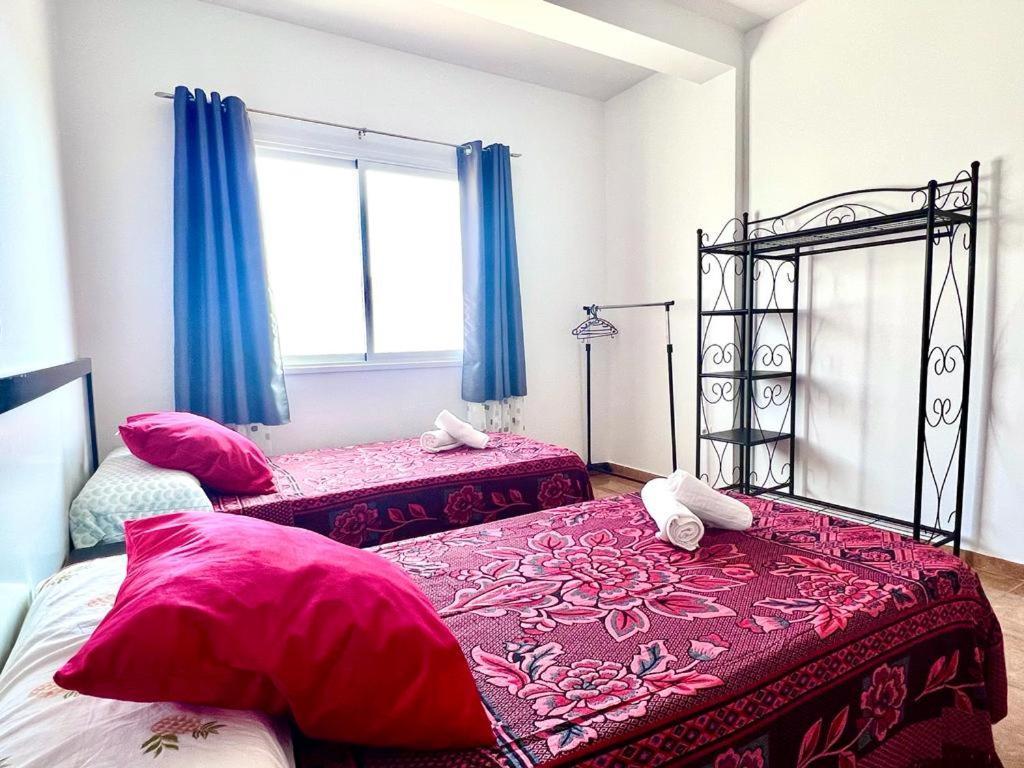 Franmay Apartments - 7 Modern Apartments Near The Beach & City, Perfect For Nomads, Travellers, Families, Watersports! Santa Maria Room photo