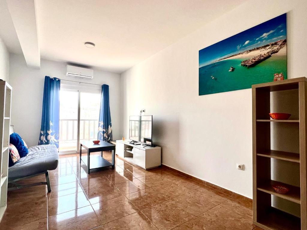 Franmay Apartments - 7 Modern Apartments Near The Beach & City, Perfect For Nomads, Travellers, Families, Watersports! Santa Maria Room photo